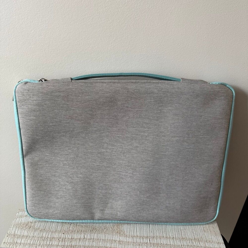 Computer Case - Picture 2 of 6